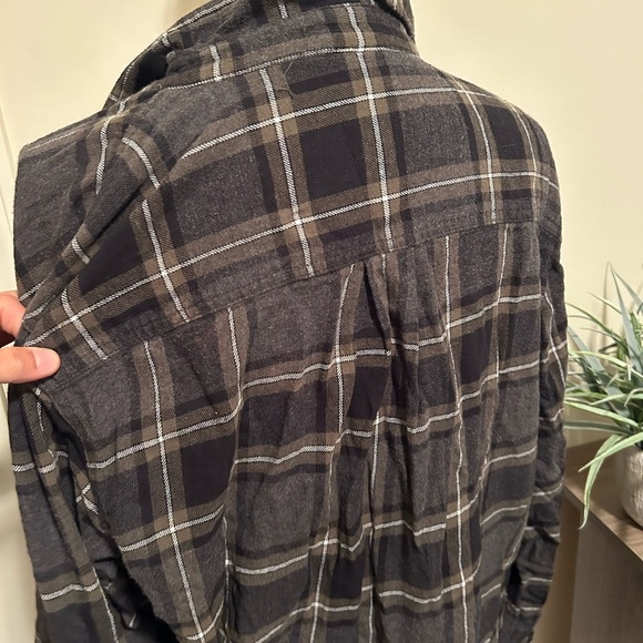 Vintage Grey and brown great Northwest flannel button down top - Picture 4 of 5
